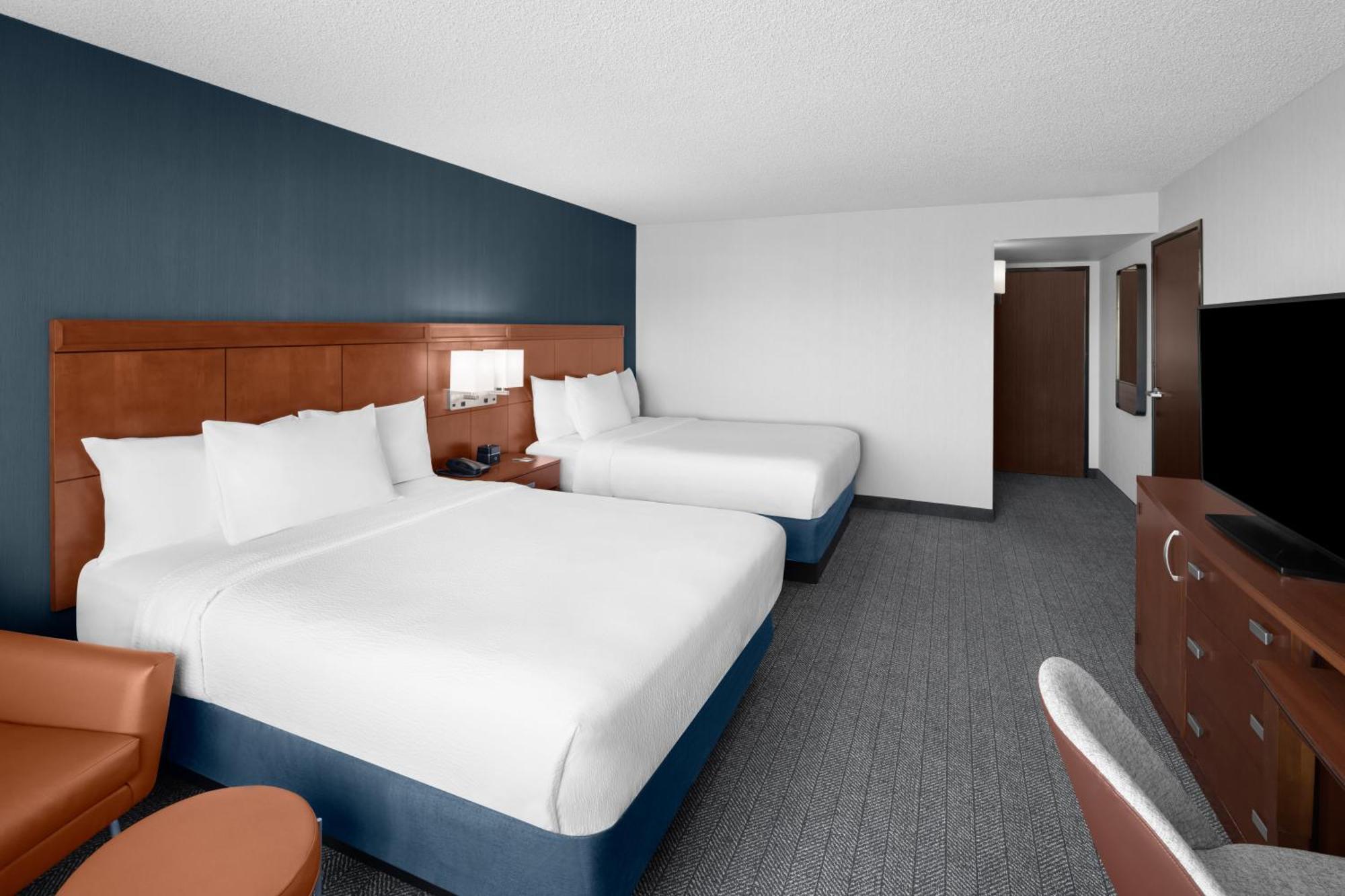 Courtyard By Marriott Salt Lake City Санди Екстериор снимка