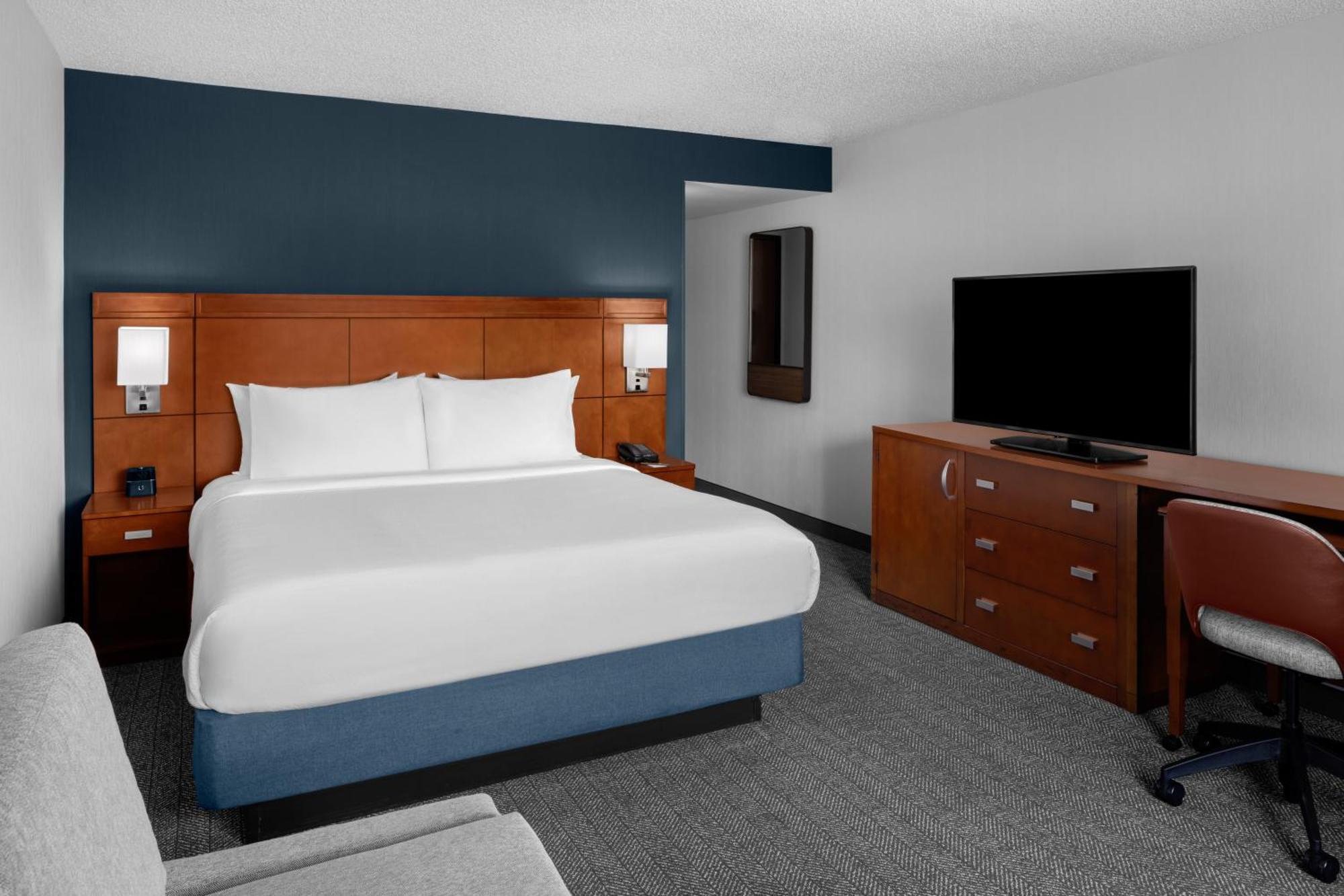 Courtyard By Marriott Salt Lake City Санди Екстериор снимка
