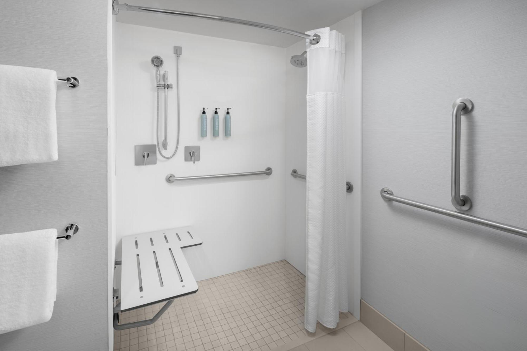 Courtyard By Marriott Salt Lake City Санди Екстериор снимка