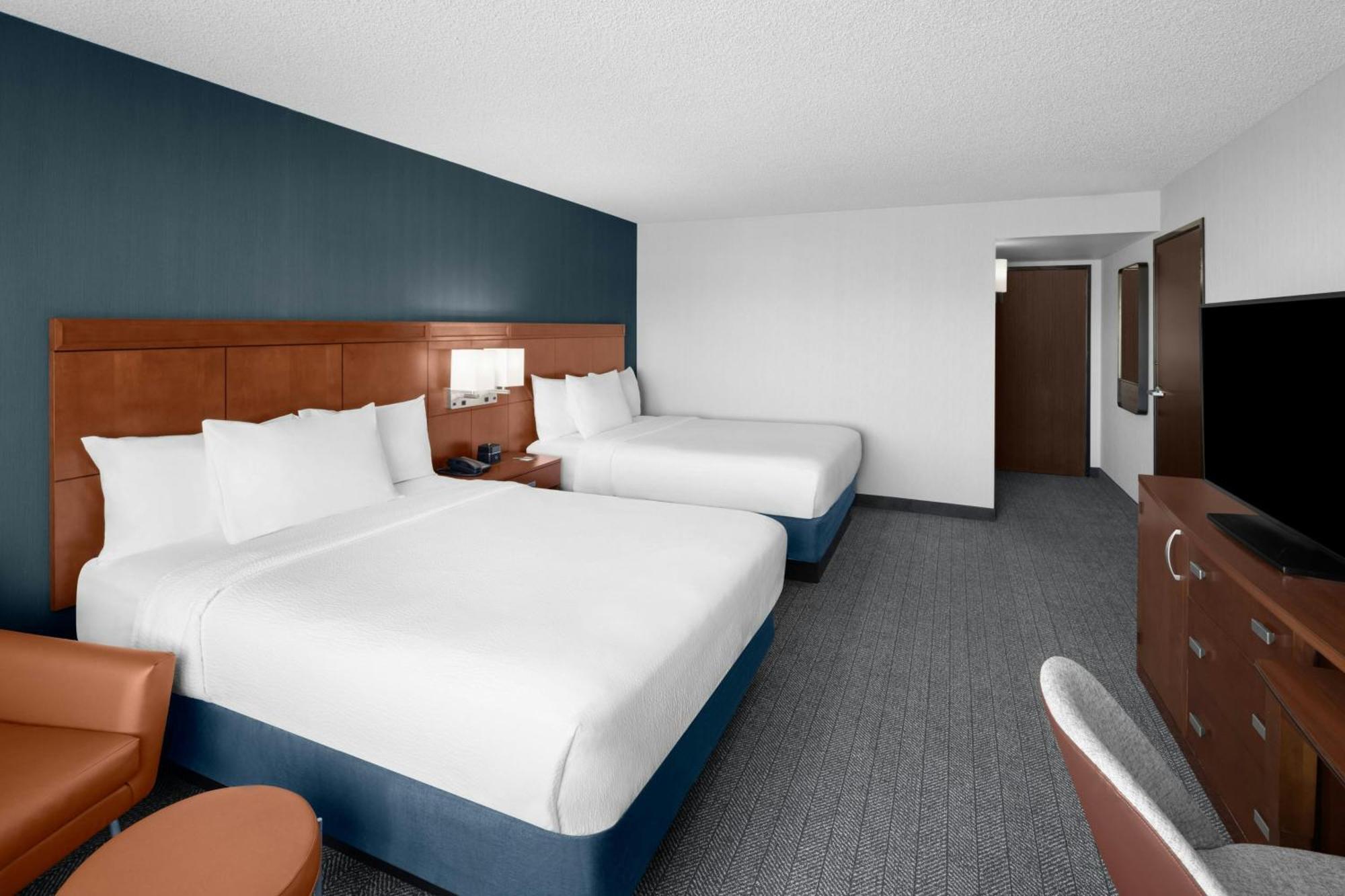 Courtyard By Marriott Salt Lake City Санди Екстериор снимка