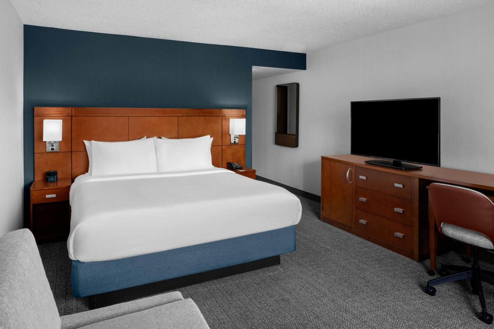 Courtyard By Marriott Salt Lake City Санди Екстериор снимка